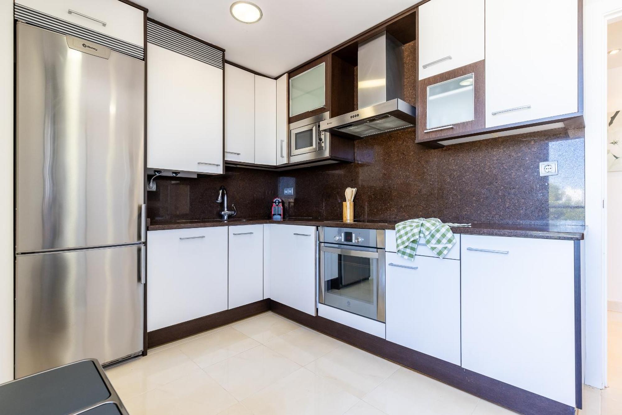 Uhc Salou Villa Family Complex ภายนอก รูปภาพ