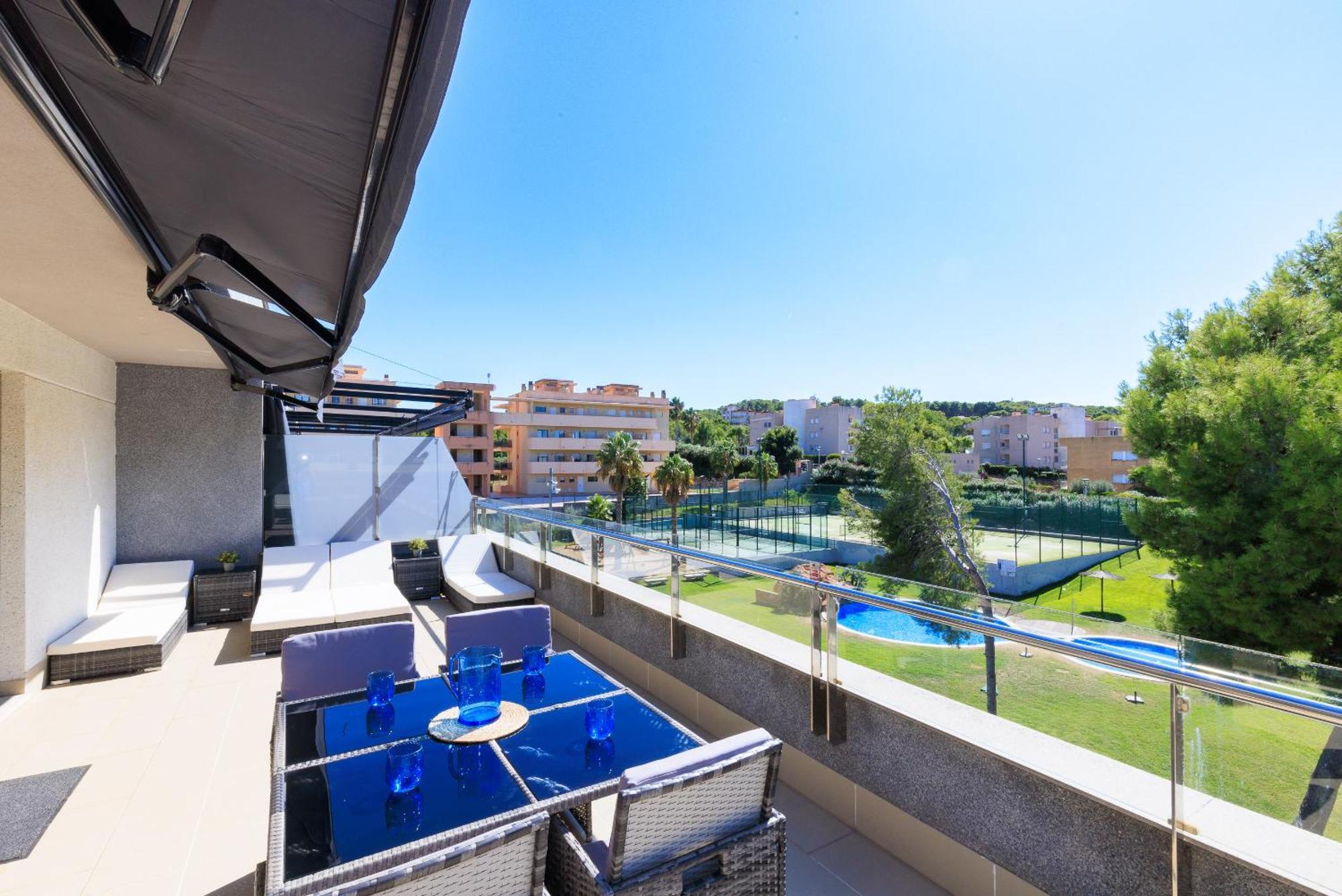 Uhc Salou Villa Family Complex ภายนอก รูปภาพ