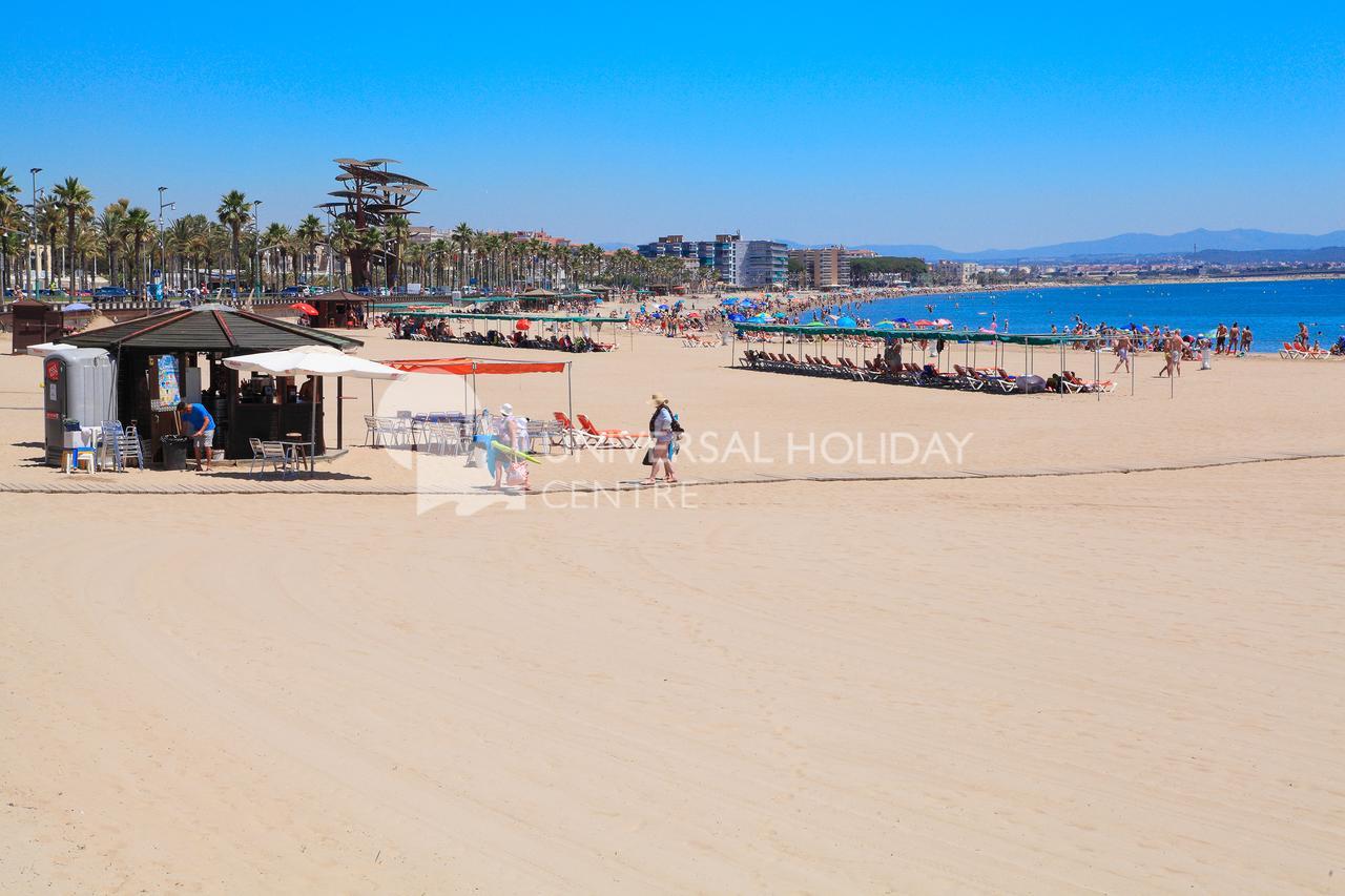 Uhc Salou Villa Family Complex ภายนอก รูปภาพ