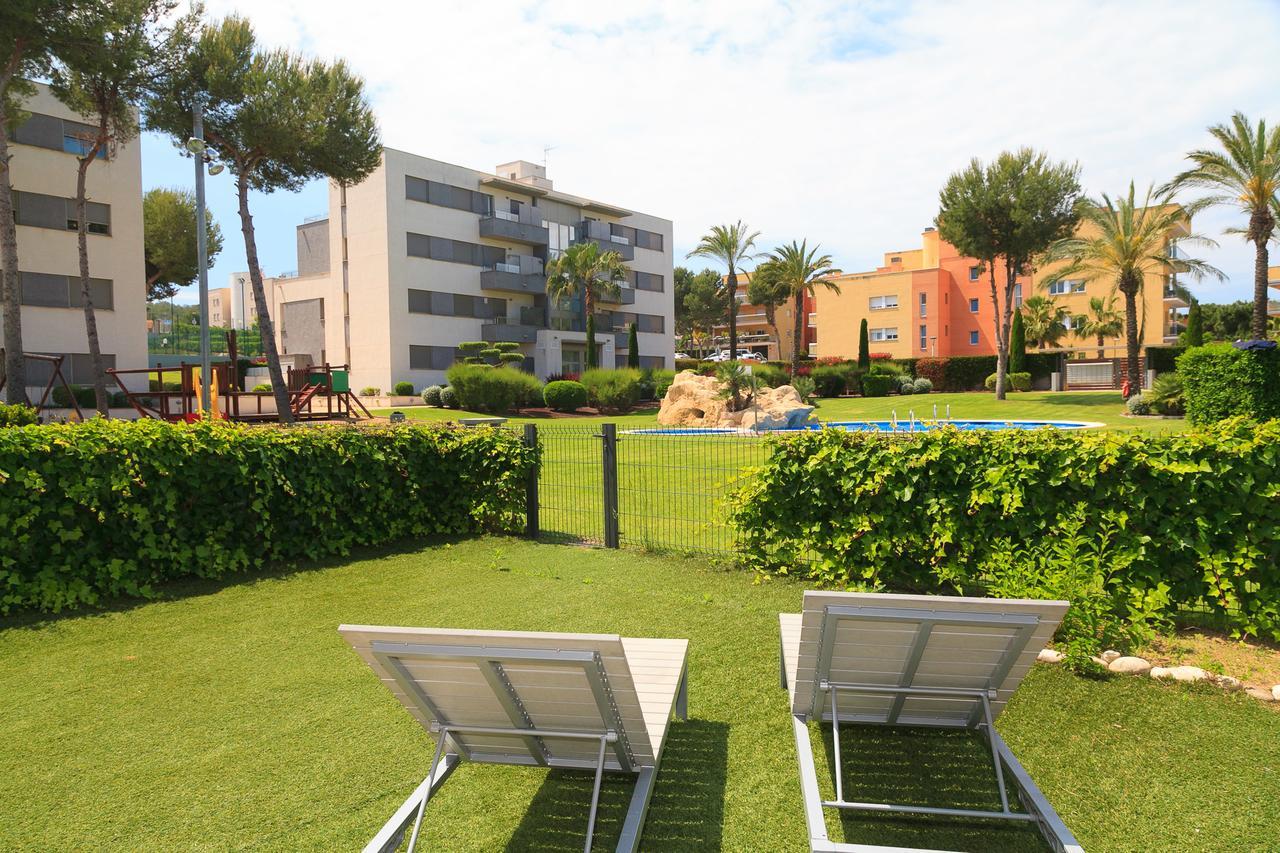 Uhc Salou Villa Family Complex ภายนอก รูปภาพ